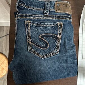 Silver Jeans Women's Dark Blue straight leg W31 / L34